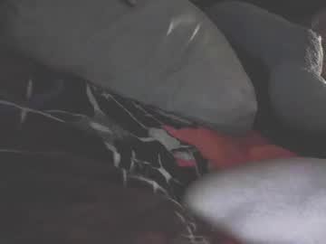 Petitelybby Chaturbate stream image from January 25, 2025