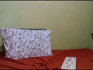 Asianmhay24 Chaturbate stream image from January 25, 2025