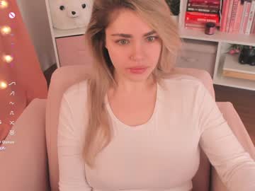 Pussy_Kattt Chaturbate stream image from January 25, 2025