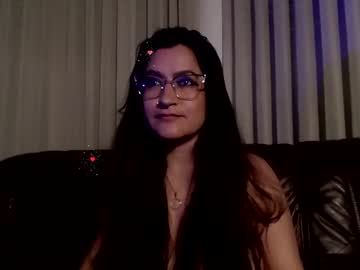 Deesseluxure_ Chaturbate stream image from January 25, 2025