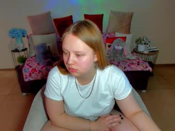 Elizagrant Chaturbate stream image from January 25, 2025
