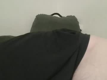Hairychest222141 Chaturbate stream image from January 25, 2025