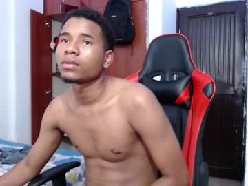 Juniorhot07 Chaturbate stream image from January 25, 2025