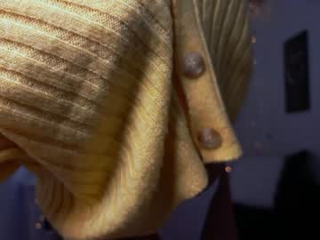 Linamuhn_ Chaturbate stream image from January 25, 2025