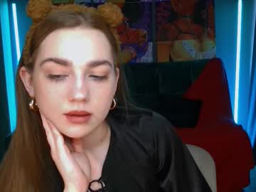 Lisaawilliamson Chaturbate stream image from January 25, 2025