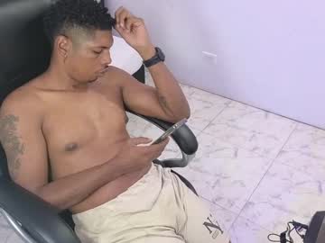 Maxter_69 Chaturbate stream image from January 25, 2025