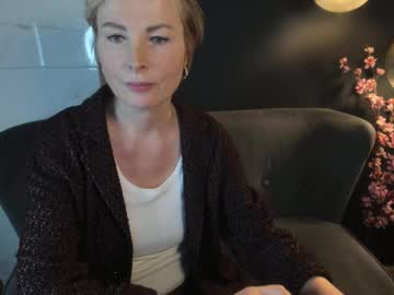 Sandra_Kind Chaturbate stream image from January 25, 2025