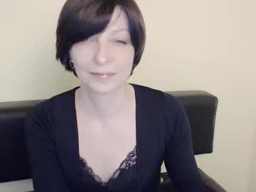 Angelinalov_ Chaturbate stream image from January 25, 2025