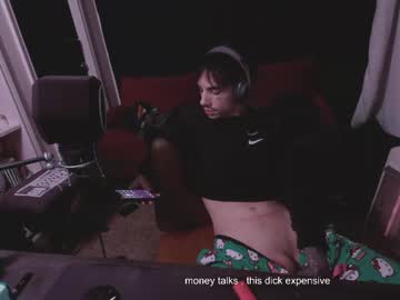 Kaineblk Chaturbate stream image from January 25, 2025