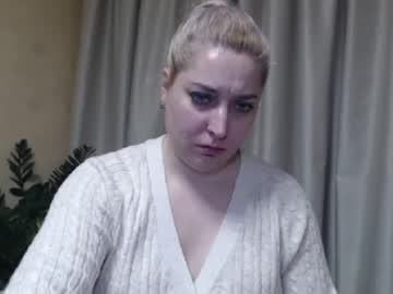 Ohsweetiren Chaturbate stream image from January 25, 2025