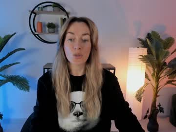 Save_The_Qween Chaturbate stream image from January 25, 2025
