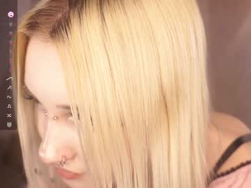 Alodiedonnay Chaturbate stream image from January 25, 2025