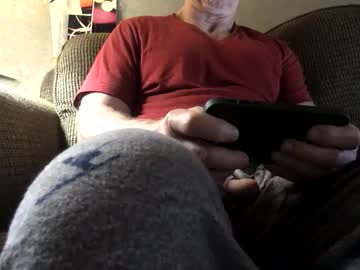 Hutch_2014 Chaturbate stream image from January 25, 2025