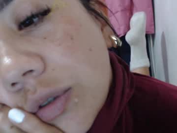 Miaslim Chaturbate stream image from January 25, 2025