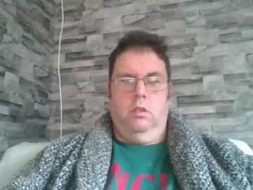 Woolysback Chaturbate stream image from January 25, 2025
