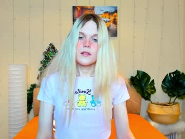 Auroralitta Chaturbate stream image from January 25, 2025