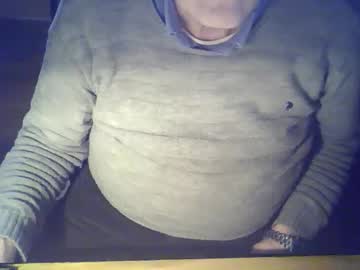 Bekklove1 Chaturbate stream image from January 25, 2025