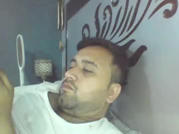 Muzambil15 Chaturbate stream image from January 25, 2025