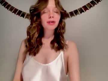 Nikki_Mi Chaturbate stream image from January 25, 2025