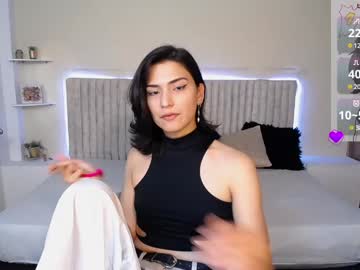 Skyamber8 Chaturbate stream image from January 25, 2025