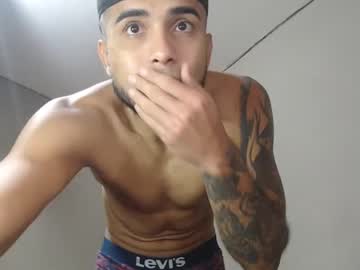 Hugo_Rey Chaturbate stream image from January 25, 2025