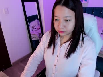 Jhiinny_Brownn Chaturbate stream image from January 25, 2025
