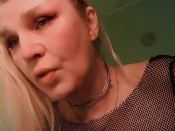 Kudesnizza Chaturbate stream image from January 25, 2025
