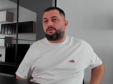 Draven_A Chaturbate stream image from January 25, 2025