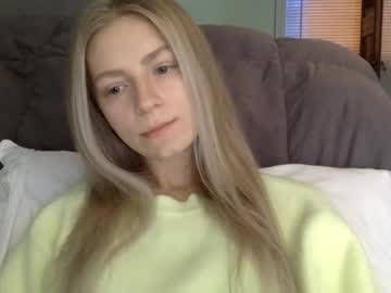 Google__ Chaturbate stream image from January 25, 2025