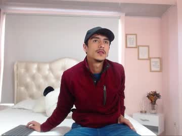 Ryan_Maxy Chaturbate stream image from January 25, 2025