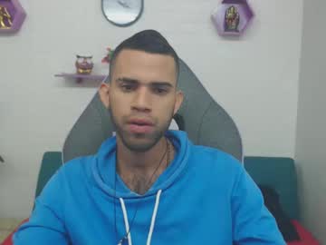 Adri_Sexboy Chaturbate stream image from January 25, 2025
