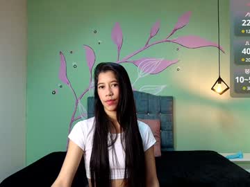 Connie_Bell Chaturbate stream image from January 25, 2025