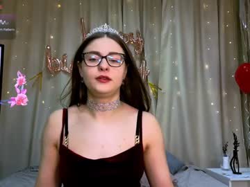Kellycandys Chaturbate stream image from January 25, 2025