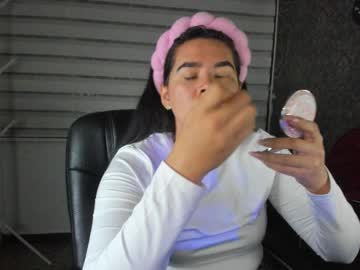 Natalia__Cruz stream image from January 25, 2025