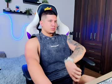 _Robertobaggio Chaturbate stream image from January 25, 2025