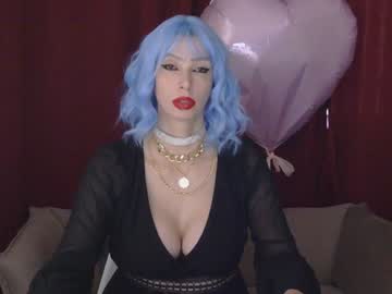 Whitequeen888 Chaturbate stream image from January 25, 2025