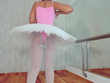 Lau_Beanco Chaturbate stream image from January 25, 2025