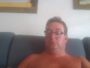 Mountjohnxl Chaturbate stream image from January 25, 2025