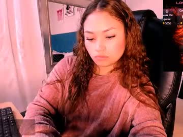 Orianaadams Chaturbate stream image from January 25, 2025