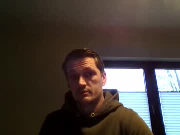 Piercingsxxx Chaturbate stream image from January 25, 2025