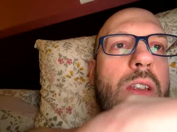 Realhorsedick Chaturbate stream image from January 25, 2025