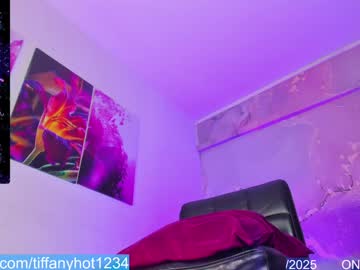 Sexwildlatin Chaturbate stream image from January 25, 2025