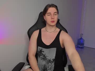 Vincent__Strong Chaturbate stream image from January 25, 2025