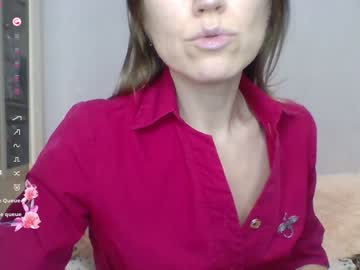 Ahtena Chaturbate stream image from January 25, 2025