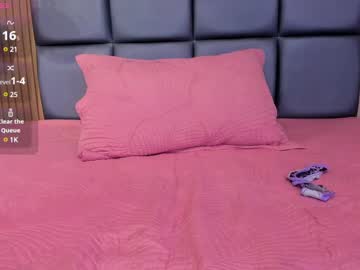 Azahara__M Chaturbate stream image from January 25, 2025