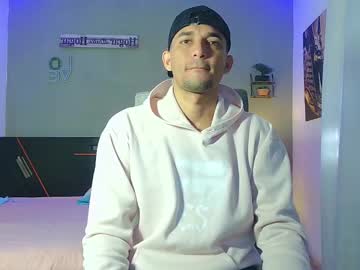 Fabi_Calde Chaturbate stream image from January 25, 2025
