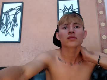 Savagemuse Chaturbate stream image from January 25, 2025
