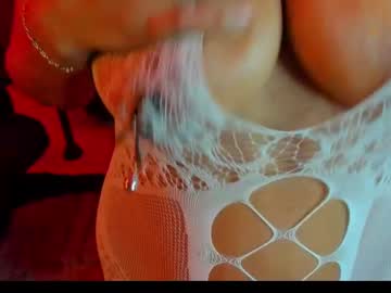 Scarleth_Coco Chaturbate stream image from January 25, 2025
