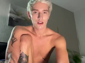 Silenas Chaturbate stream image from January 25, 2025