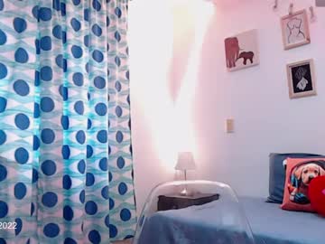Emily_Leroy571240 Chaturbate stream image from January 25, 2025